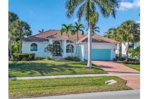 24 Gulfport Court, Marco Island, FL 34145 Sold 03/27/25