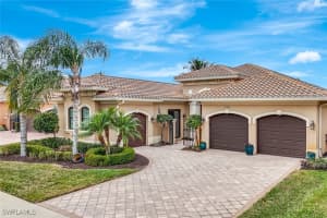 2741 Crystal Way, Naples, FL 34119 Sold 04/16/25