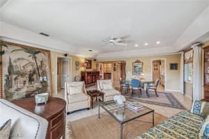 225 5th Avenue, Naples, FL 34102 Sold 04/01/25