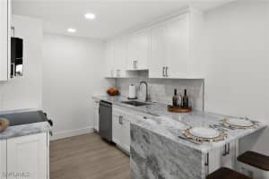 342 Harbour Drive, Naples, FL 34103 - MLS#225005256
