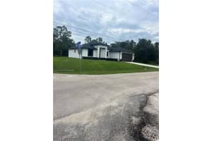 1306 15th Street, Lehigh Acres, FL 33972 Sold 04/22/25