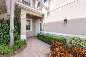 7849 Hawthorne Drive, Naples, FL 34113 Sold 11/12/25