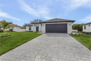 1118 15th Street, Cape Coral, FL 33993 Sold 03/18/25