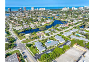 731 Neapolitan Way, Naples, FL 34103 Sold 05/23/25