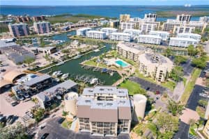 7327 Estero Boulevard, Fort Myers Beach, FL 33931 Sold 05/15/25