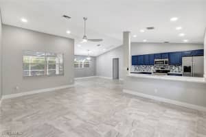 2911 16th Street, Lehigh Acres, FL 33971 - MLS#225005431