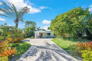1034 6th Lane, Naples, FL 34102 Sold 06/04/25