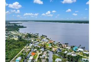 114 North Shore Avenue, North Fort Myers, FL 33917 Sold 03/18/25