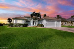11486 Royal Tee Cir, Cape Coral