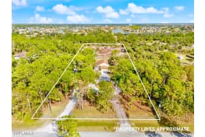 1091 24th Avenue, Naples, FL 34120 Sold 03/06/25