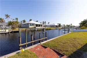 5301 Bayview Court, Cape Coral, FL 33904 - MLS#225005563