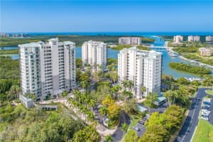 430 Cove Tower Drive, Naples, FL 34110 - MLS#225005647