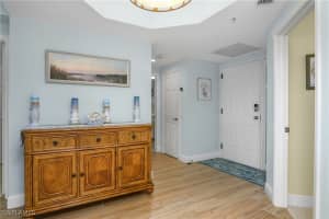 430 Cove Tower Drive, Naples, FL 34110 - MLS#225005647
