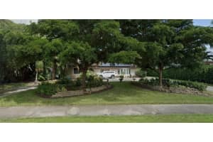 2000 Crayton Road, Naples, FL 34102 Sold 08/07/25
