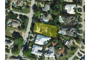 2000 Crayton Road, Naples, FL 34102 Sold 08/07/25