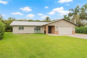 681 Astarias Circle, Fort Myers, FL 33919 Sold 02/28/25
