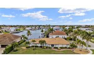 664 Bimini Ave, Marco Island