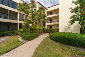 3625 Boca Ciega Dr 208, Naples