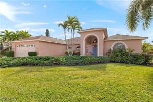 4105 Olde Meadowbrook Lane, Estero, FL 34134 - MLS#225005739