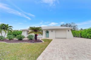 3652 Bailes Street, Bonita Springs, FL 34134 Sold 04/18/25