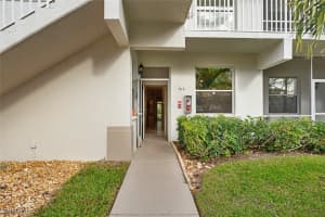20790 Country Creek Drive, Estero, FL 33928 Sold 03/25/25