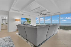 7515 Pelican Bay Boulevard, Naples, FL 34108 - MLS#225005829