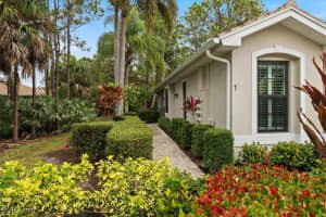 7590 Meadow Lakes Drive, Naples, FL 34104 - MLS#225005957