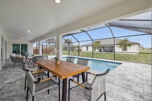 307 9th Street, Cape Coral, FL 33993 Sold 04/18/25