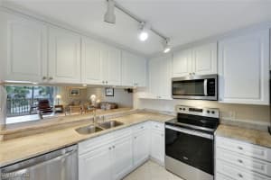 3072 Sandpiper Bay Circle, Naples, FL 34112 - MLS#225006027
