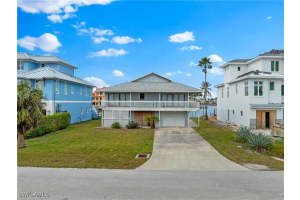 259 Trade Winds Avenue, Naples, FL 34108 - MLS#225006028