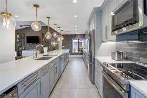 27052 Kindlewood Lane, Bonita Springs, FL 34134 - MLS#225006042