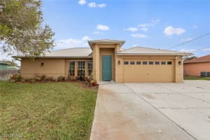 825 Sea Urchin Circle, Fort Myers, FL 33913 Sold 03/03/25
