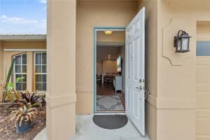 825 Sea Urchin Circle, Fort Myers, FL 33913 Sold 03/03/25