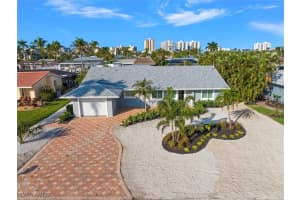 16 Palmview Boulevard, Fort Myers Beach, FL 33931 - MLS#225006133