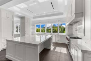 330 Hawser Lane, Naples, FL 34102 - MLS#225006159