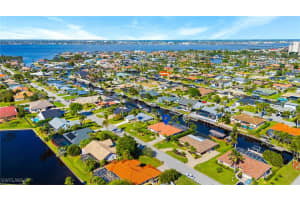 1011 Town And River Drive, Fort Myers, FL 33919 - MLS#225006168