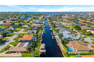 1011 Town And River Drive, Fort Myers, FL 33919 - MLS#225006168