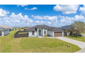 115 7th Street, Cape Coral, FL 33993 Sold 03/17/25