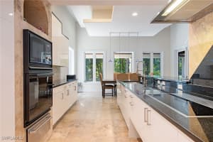 5530 Palmetto Woods Drive, Naples, FL 34119 - MLS#225006236
