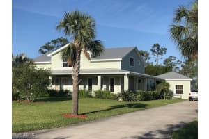 913 Broadway Avenue, Lehigh Acres, FL 33972 - MLS#225006263
