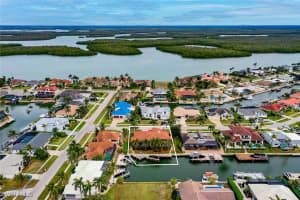 184 Hollyhock Court, Marco Island, FL 34145 Sold 07/30/25