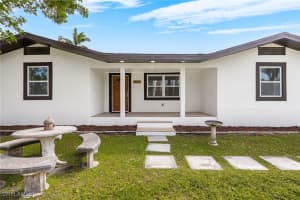 4462 Riverside Drive, Fort Myers, FL 33905 Sold 03/11/25