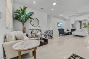 2499 Pine Street, Naples, FL 34112 - MLS#225006342