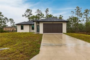 1501 E 15th St, Lehigh Acres