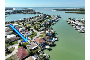 105 Jamaica Drive, Naples, FL 34113 Sold 08/05/25