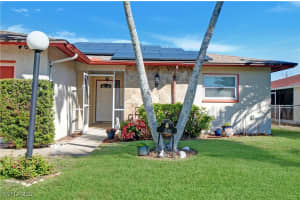105 Jamaica Drive, Naples, FL 34113 Sold 08/05/25