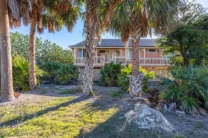 1258 Sand Castle Road, Sanibel, FL 33957 Sold 04/30/25