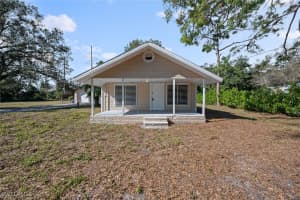 7510 Marx Drive, North Fort Myers, FL 33917 Sold 02/06/25