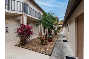 194 Newport Drive, Naples, FL 34114 Sold 02/28/25