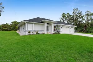 881 Porter Street, Lehigh Acres, FL 33974 Sold 03/14/25